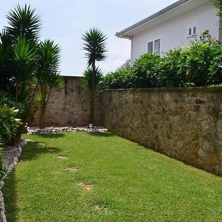Valadas Guest House Canedo  Exterior photo